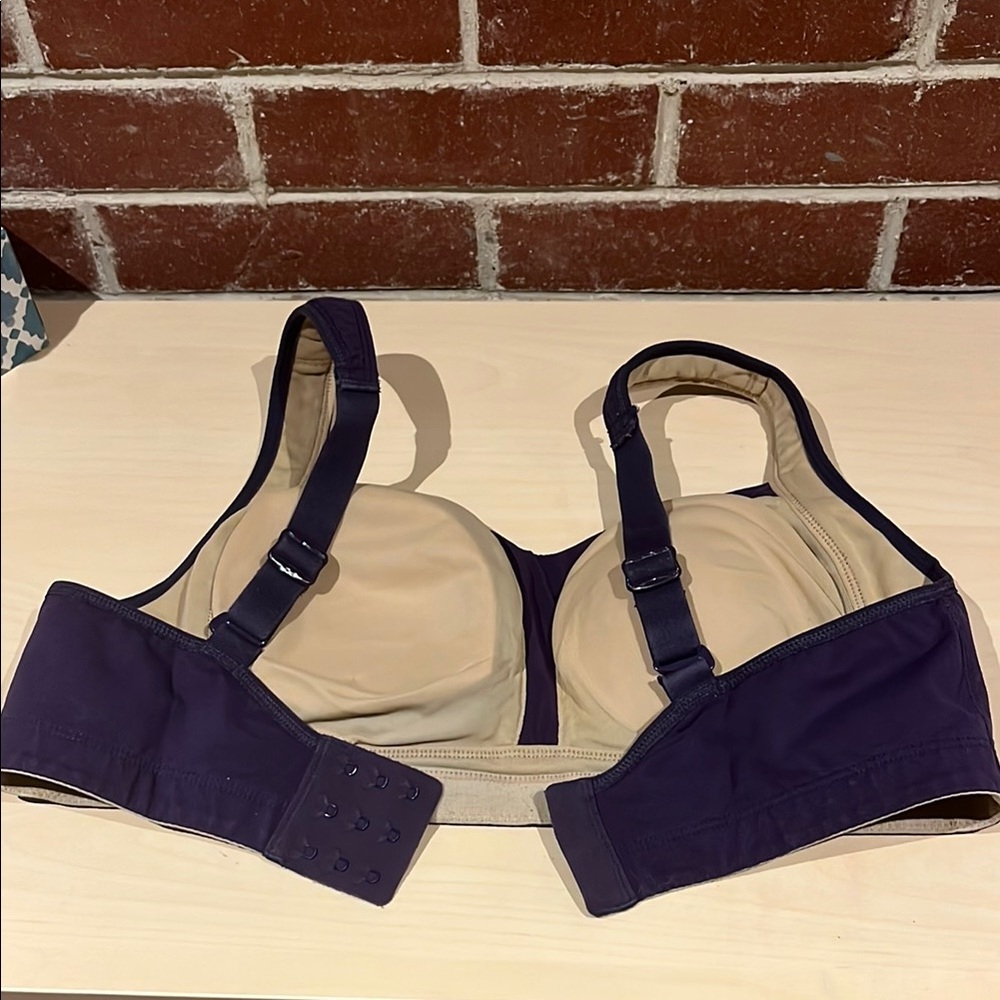 lululemon athletica Purple High-Impact Sports Bra - Picture 2 of 7